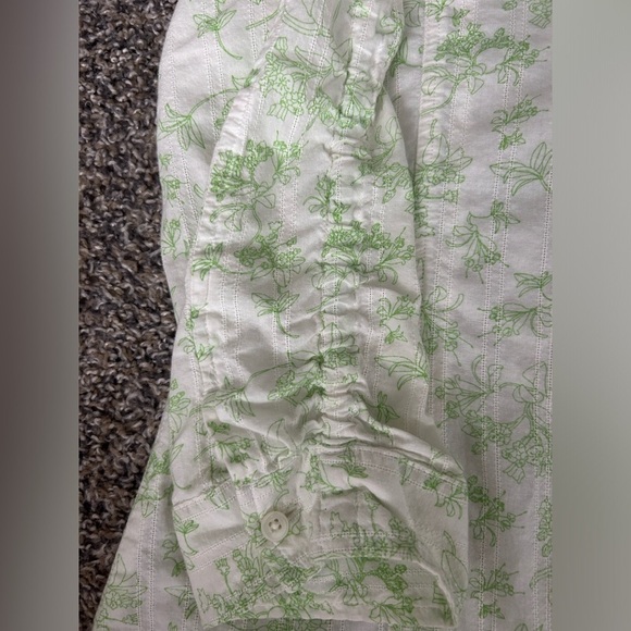 5/$25 Woolrich women’s 100% cotton button up blouse  size small - Picture 6 of 11